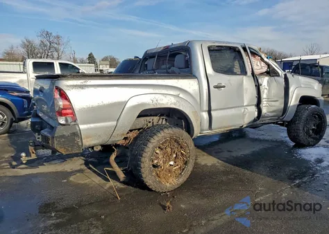 2012 Toyota Tacoma Double Cab z USA, uszkodzony, nr VIN 3TMLU4EN7CM092786